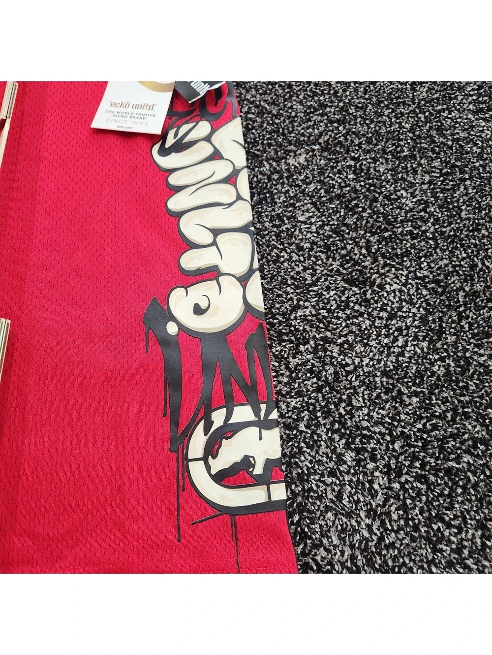 ECKO UNLTD Mesh Jersey T Shirt Mens Medium Red Streetwear Graphic Rhino Y2K NWT